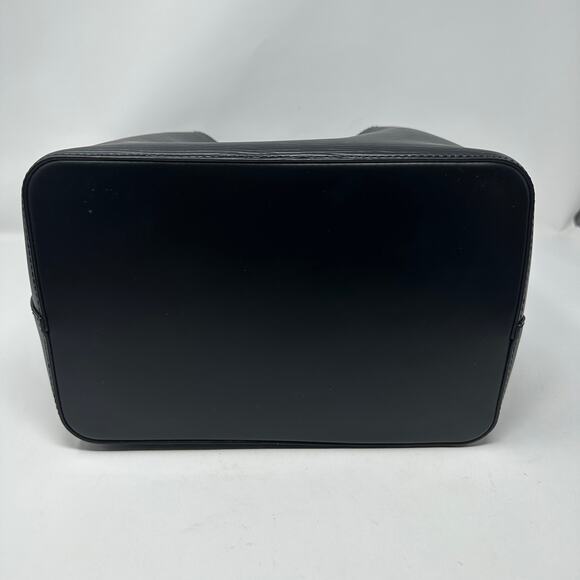 Louis Vuitton Paris NeoNoe Bag in Epi Leather Black + Ultimate Monogram BB Scarf - Picture 5 of 13